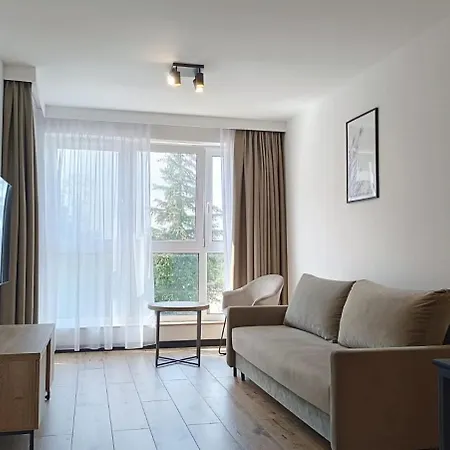 Szyndzielnia Hill # Nestapartamenty Appartement